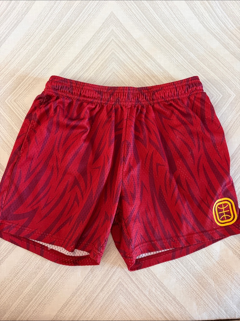 Overtime Men’s Athletic Mesh Shorts Small Red Abstract Shorts